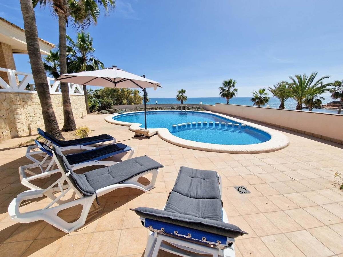 Frontline Beach Villa Playa Flamenca Ориуэла Экстерьер фото