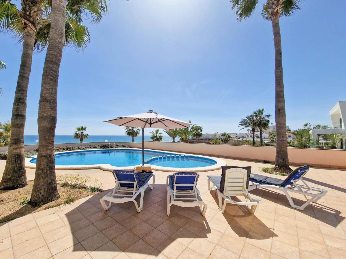 Frontline Beach Villa Playa Flamenca Ориуэла Экстерьер фото