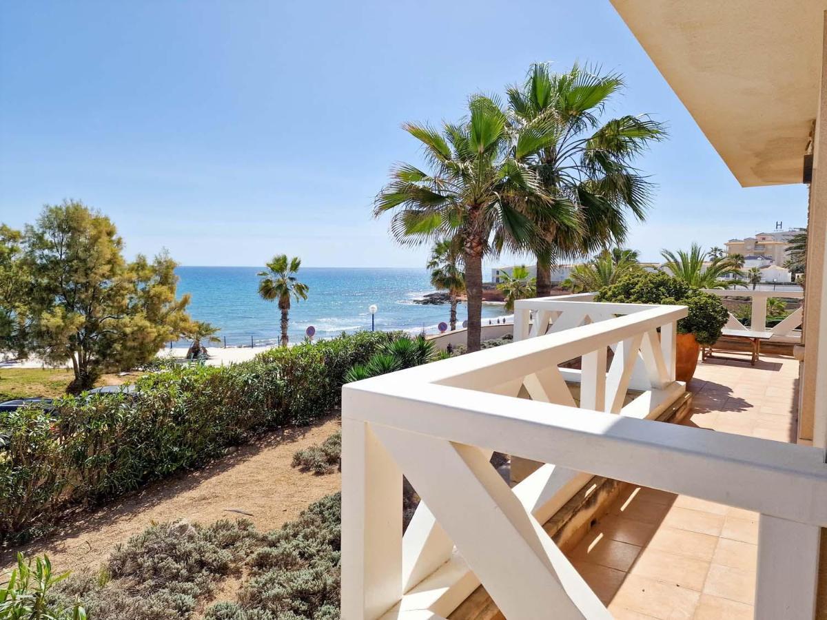 Frontline Beach Villa Playa Flamenca Ориуэла Экстерьер фото