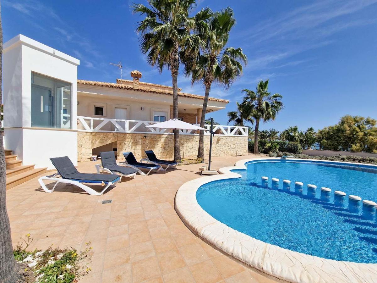 Frontline Beach Villa Playa Flamenca Ориуэла Экстерьер фото